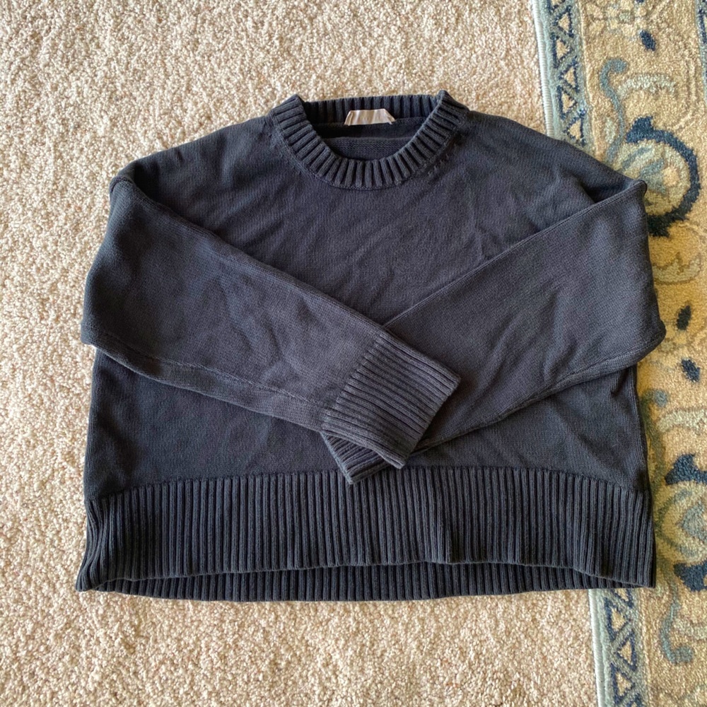 Everlane cotton boxy sweater